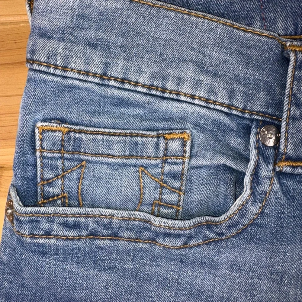 True Religion Jeans Mens 36 Ricky Relaxed Straight Leg Denim Blue Jeans